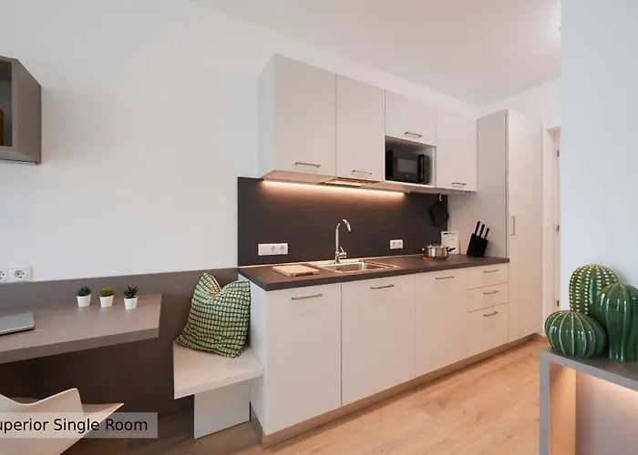 Ferrari Tower 아파트호텔 3*